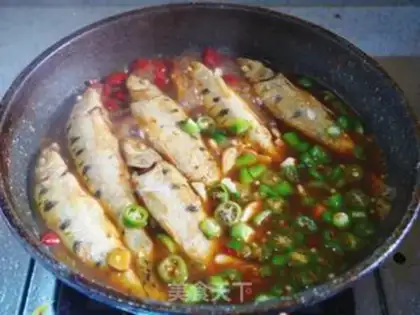 Make Dry-pot wild fish step 5