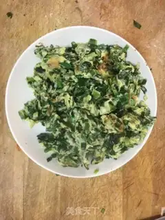 Make Shrimp-covered eggs step 4