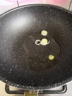 Make Fresh chicken soup and egg noodles step 1
