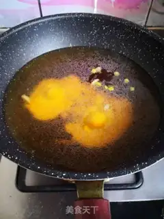 Make Fresh chicken soup and egg noodles step 3
