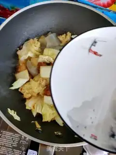 Make Frozen tofu meatball cabbage step 8