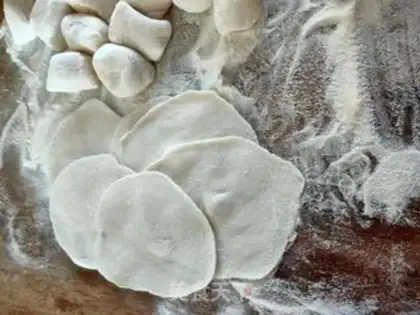 Make Shrimp egg dumplings step 12