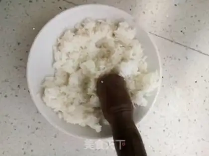 Make Cracker rice pot step 0