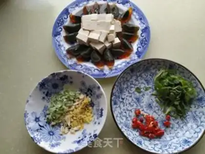 Make Eggs and tofu step 2