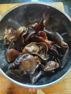 Make Beef, black wood step 0
