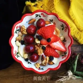 Make Cherry strawberry yogurt bowl step 7
