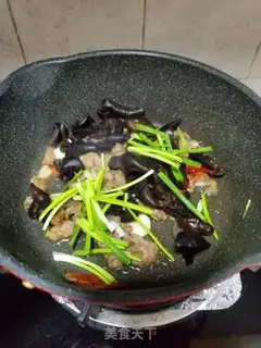 Make Beef, black wood step 7