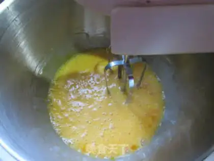 Make SpongeBob cake step 2