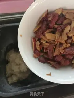 Make Red sugar date buns step 4