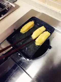 Make The traditional fried oil bar step 9