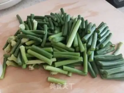 Make Garlic fried meat step 2