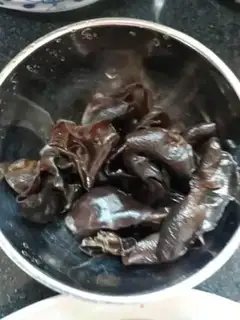 Make ♪ Scrambled sweet bean black wood ♪ step 1