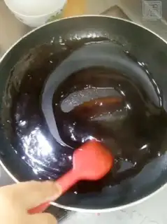 Make A meat bag with mushroom sauce step 0