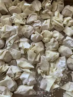 Make Bone soup and meat step 0
