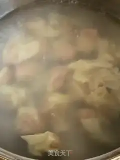 Make Bone soup and meat step 4
