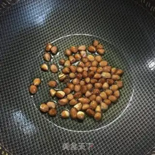 Make Sour spicy. Noodles step 0