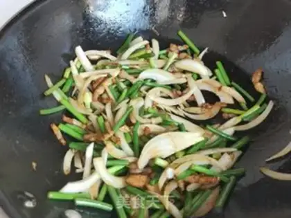 Make Garlic fried meat step 14