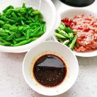Make Celery and roast beef step 8