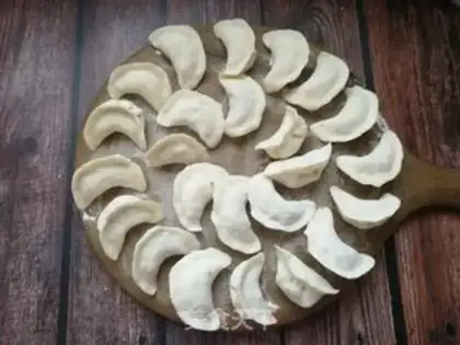 Make Cream mushroom egg dumplings step 22