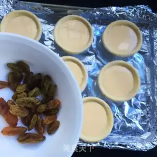Make raisin roasted omelet step 7