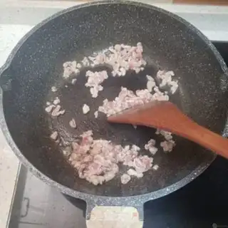 Make Scrambling noodles step 5