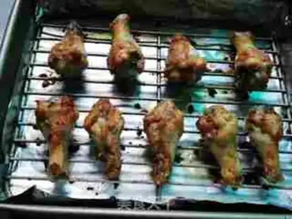 Make Garlic pretzel wings step 7