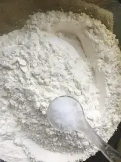 Make Goose egg dumplings step 1