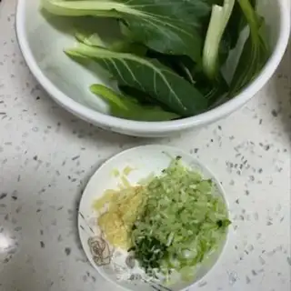 Make Oily noodles step 2