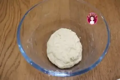 Make Carrot rolls step 1