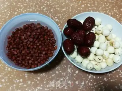 Make Red bean-tree Lotus soup step 0