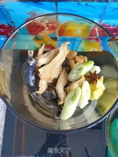 Make The chicken soup with dried mushrooms step 5