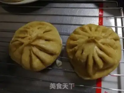 Make Beef carrot buns step 12