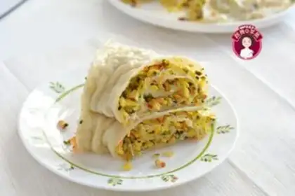 Make Carrot rolls step 13