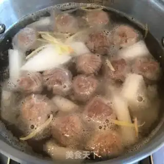 Make Roach beefball soup step 4