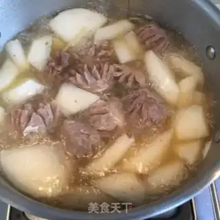 Make Roach beefball soup step 5