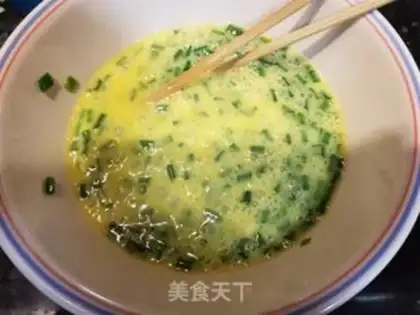 Make Eggs and weeds step 4