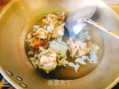 Make Pork-poofed lamb step 1