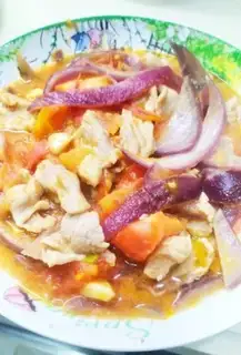 Make Onion tomato fried pork step 7