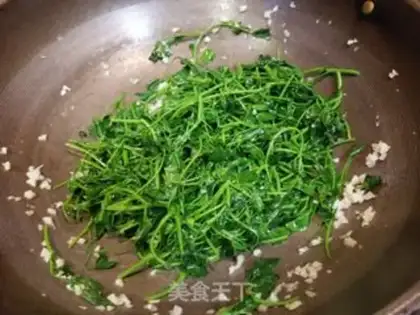 Make Eggs and weeds step 9