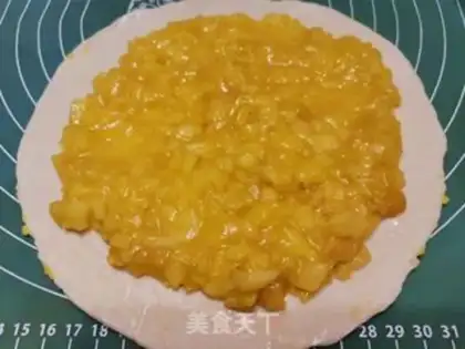 Make Ten minutes fast-hand apple pie step 3