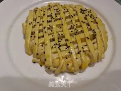 Make Ten minutes fast-hand apple pie step 4