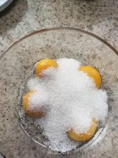Make Milk and ice cream step 1
