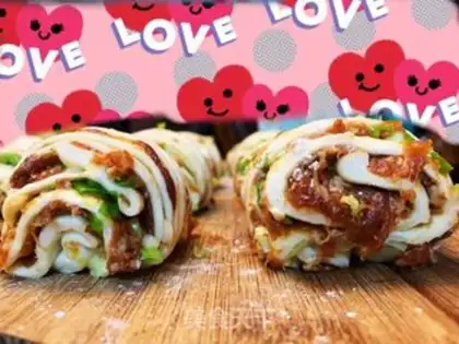 Make Onion pork rolls step 6