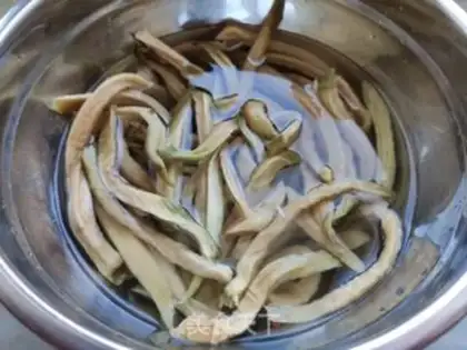 Make A radish step 1