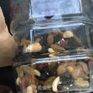 Make Double-coloured yogurt bowl step 0