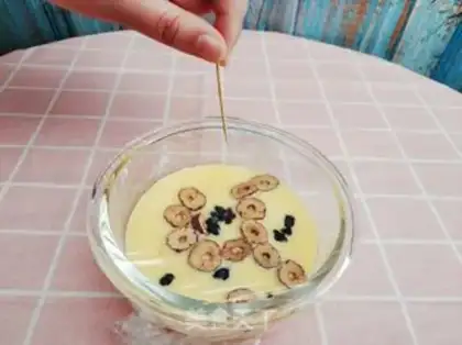 Make Yogurt cake step 7