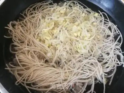 Make The ham-cooked soup step 5