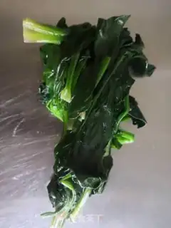 Make Chicken spinach roll step 4