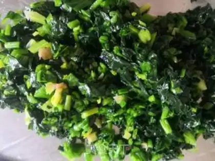 Make Chicken spinach roll step 5