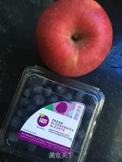 Make Blueberry apple yogurt step 0